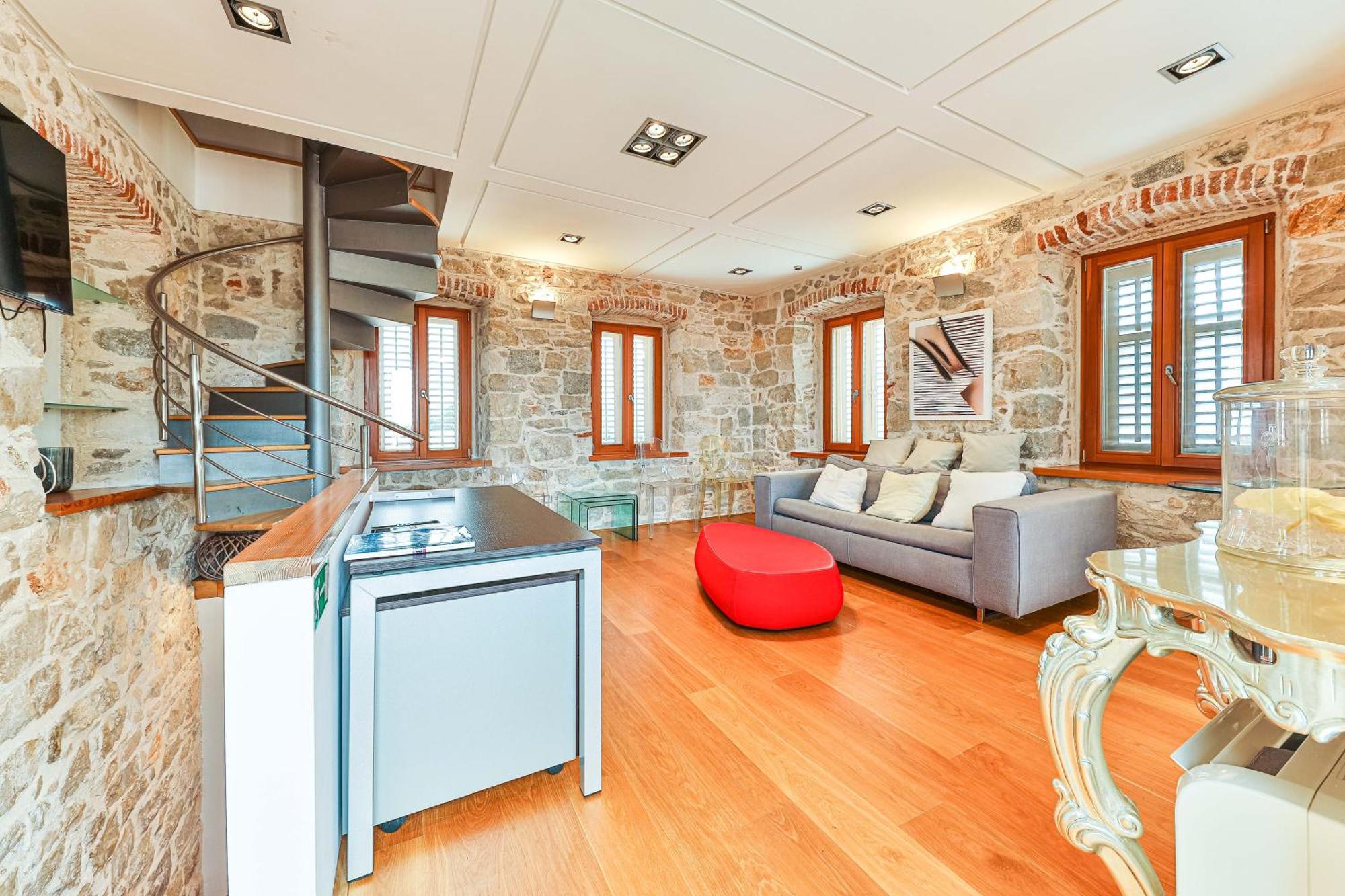 Ferienwohnung Augubio Penthouse Split Exterior foto