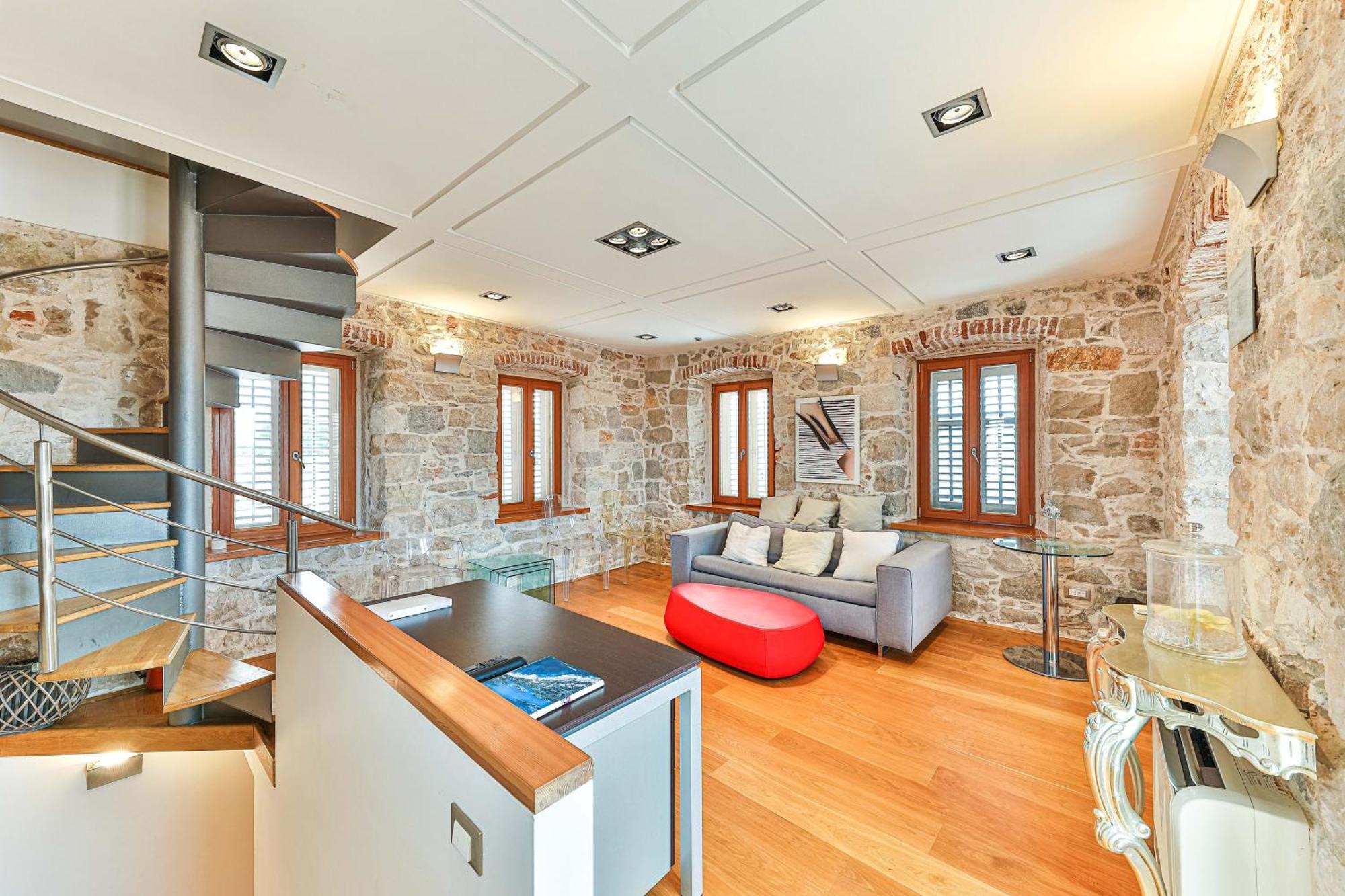 Ferienwohnung Augubio Penthouse Split Exterior foto