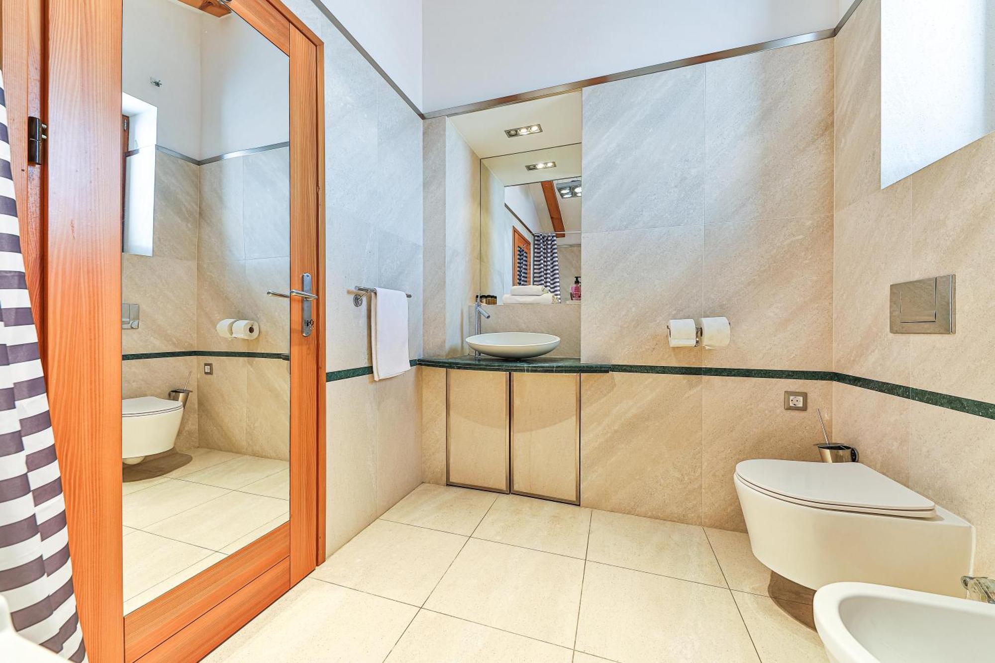 Ferienwohnung Augubio Penthouse Split Exterior foto