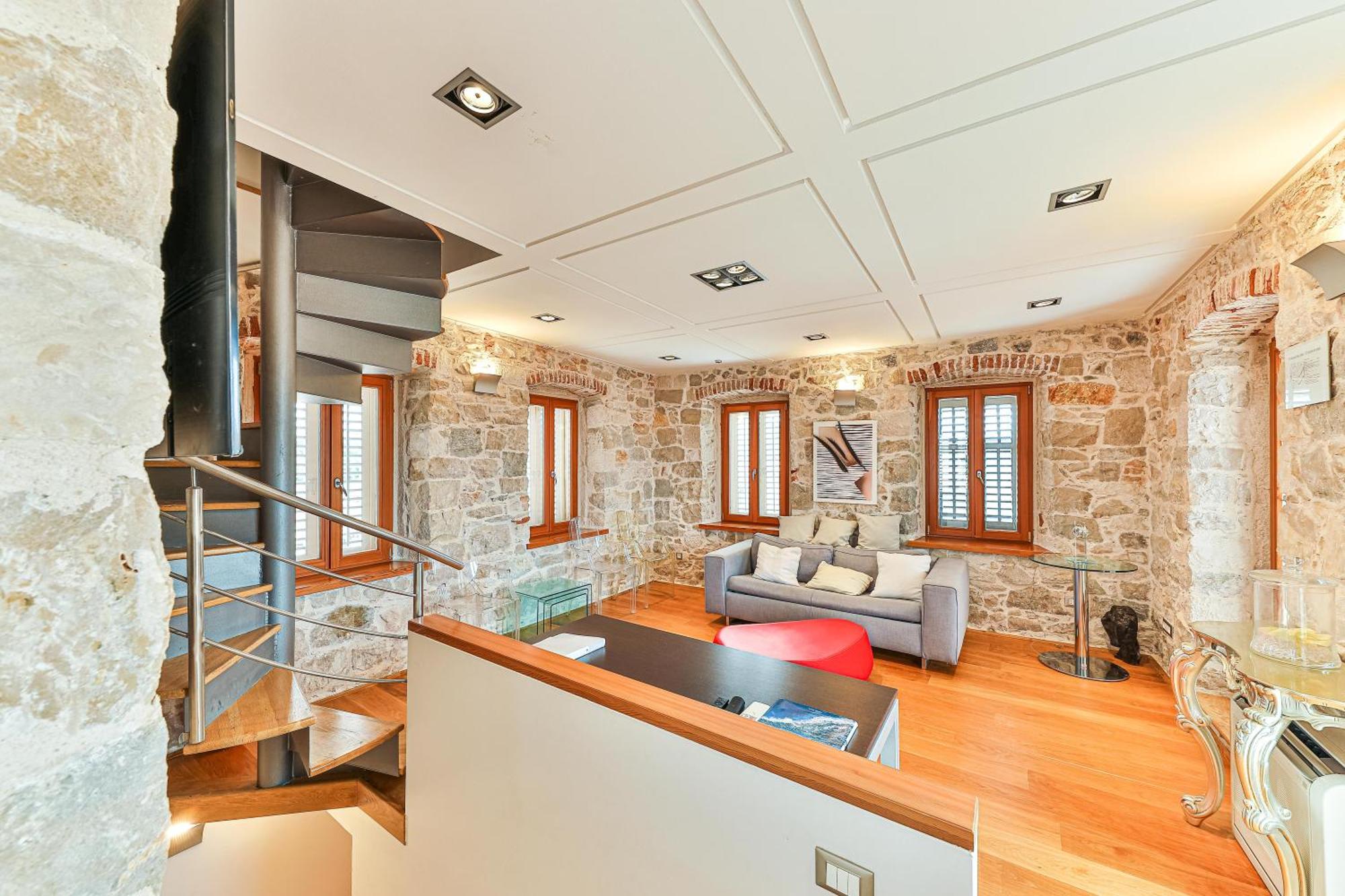 Ferienwohnung Augubio Penthouse Split Exterior foto